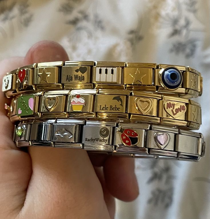 Heart charms bracelets symbolizing memory and emotional connection